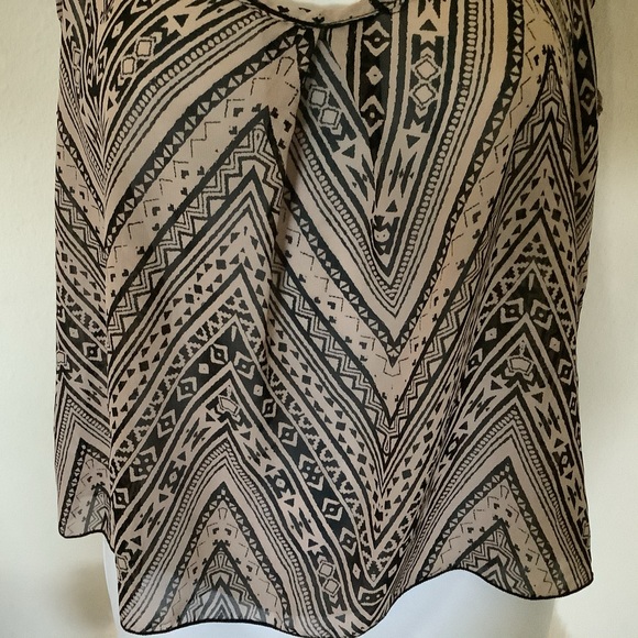 Beware! Tank top - Picture 2 of 4